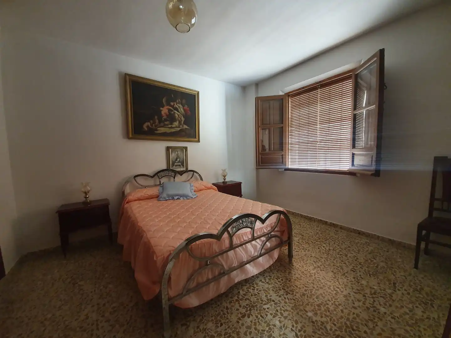 Dormitori de Pis en venda en Guadix