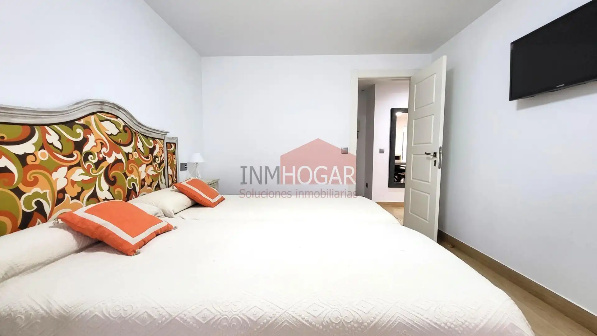 Habitación de Piso en venta en Ávila con Calefacción, Trastero y Balcón