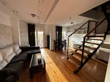 Duplex avec balcon à vendre à Calle San Antón