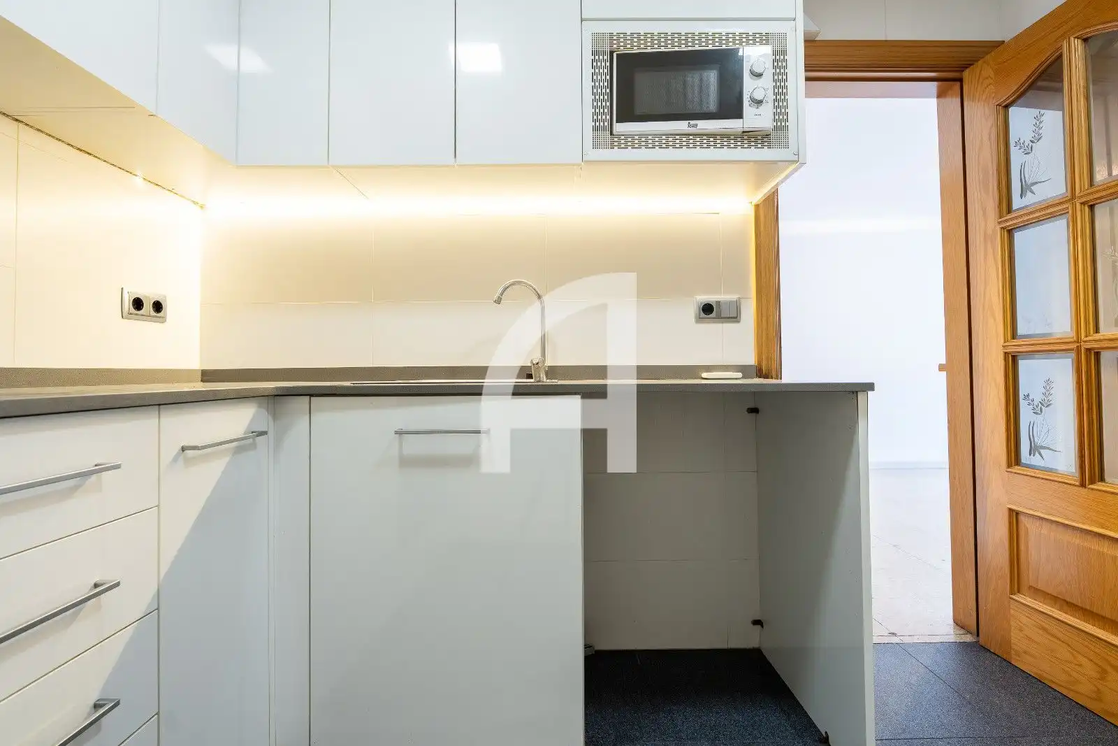 Flat with lift for sale in Barcelona, imagen 35