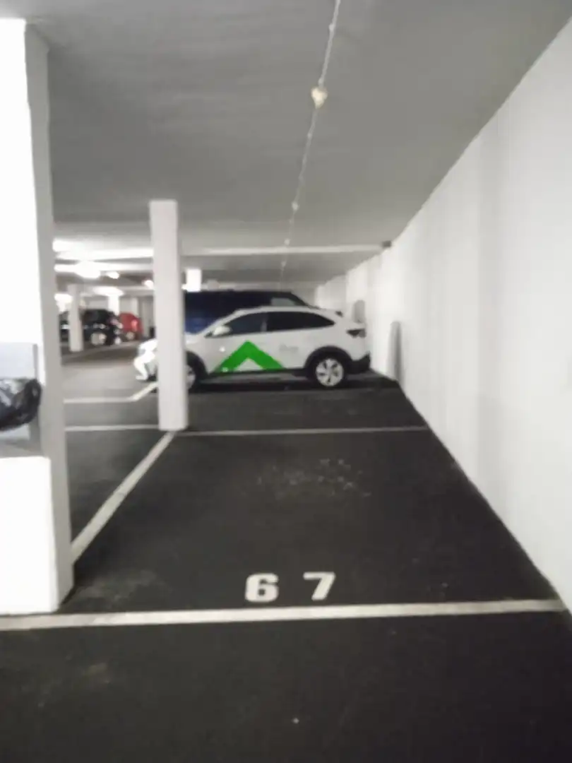 Parkplatz von Garage zur Miete in Gijón 