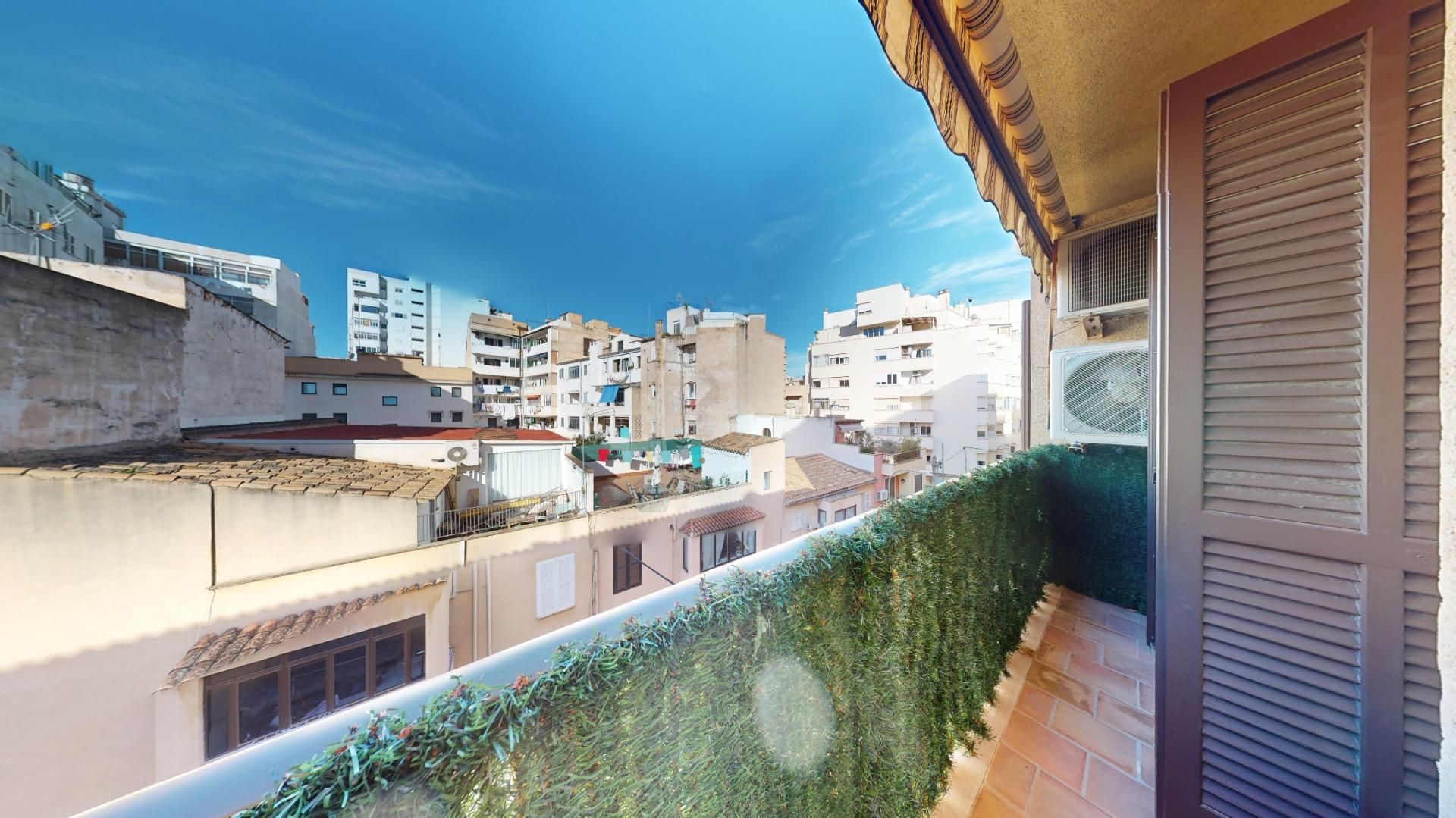 Vista exterior de Àtic en venda en  Palma de Mallorca amb Aire condicionat, Calefacció i Terrassa