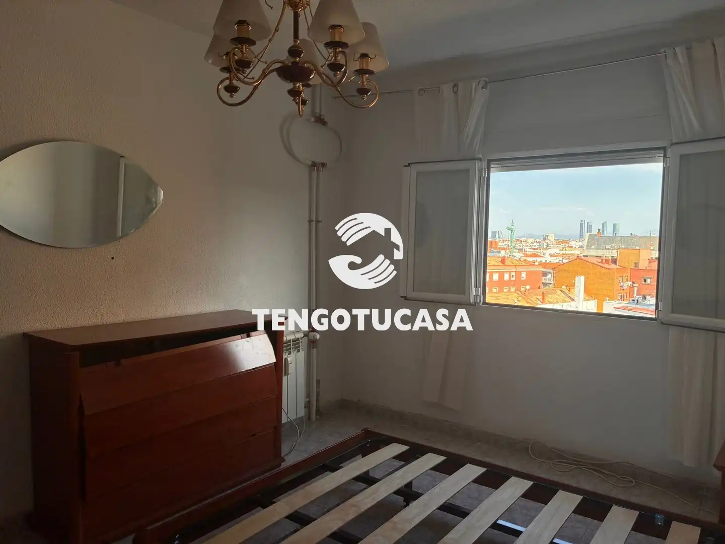 Habitación de Piso en venta en Madrid con Aire acondicionado