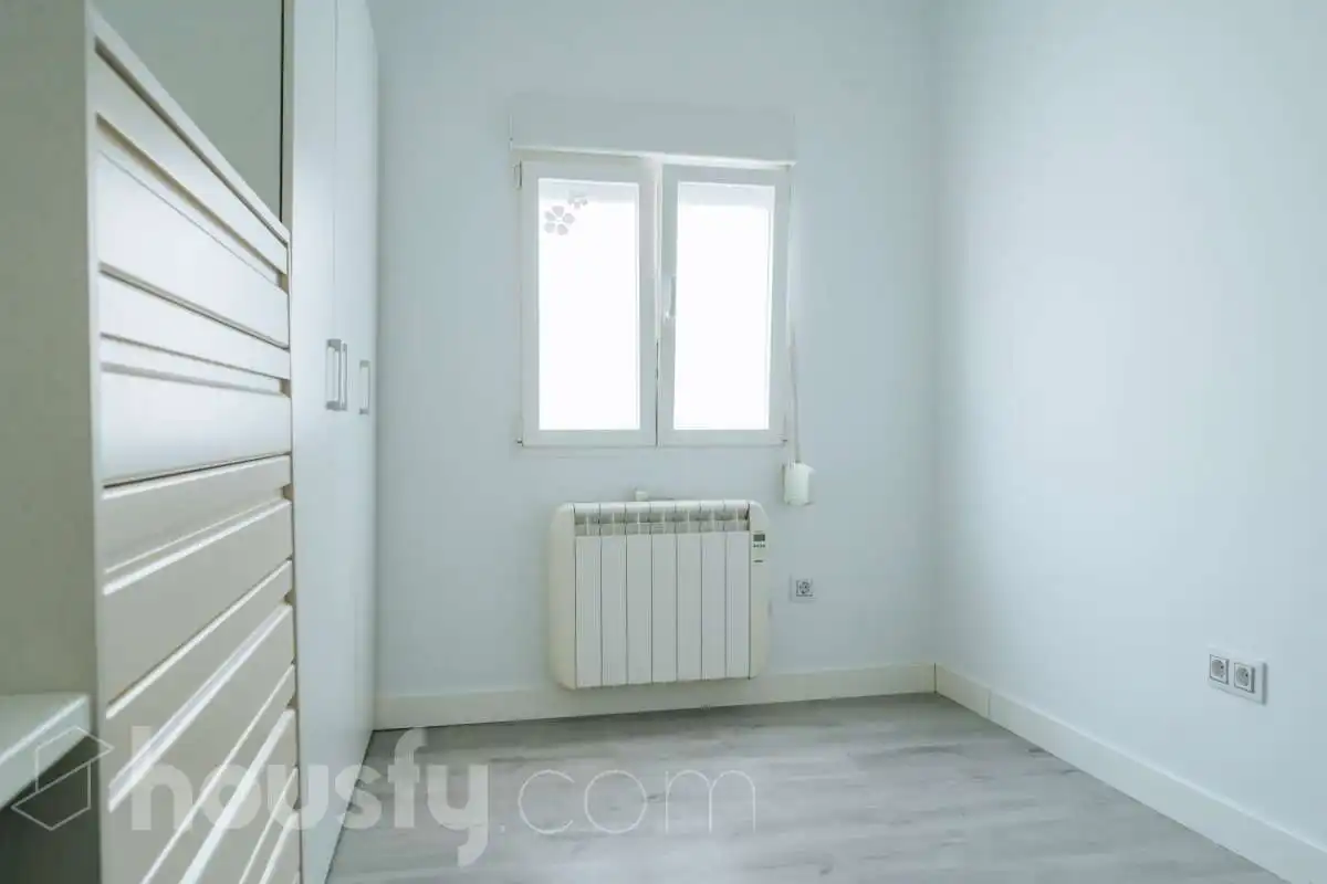 Wohnung zur Miete in Calle de Salas Barbadillo, Pueblo Nuevo