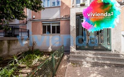 Vista exterior de Pis en venda en  Madrid Capital amb Calefacció i Terrassa