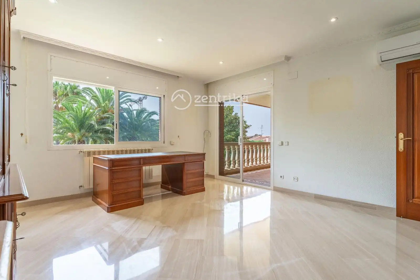 Exterior view of Houses for sale in Cambrils  with Air Conditioner, Heating and Storage room
