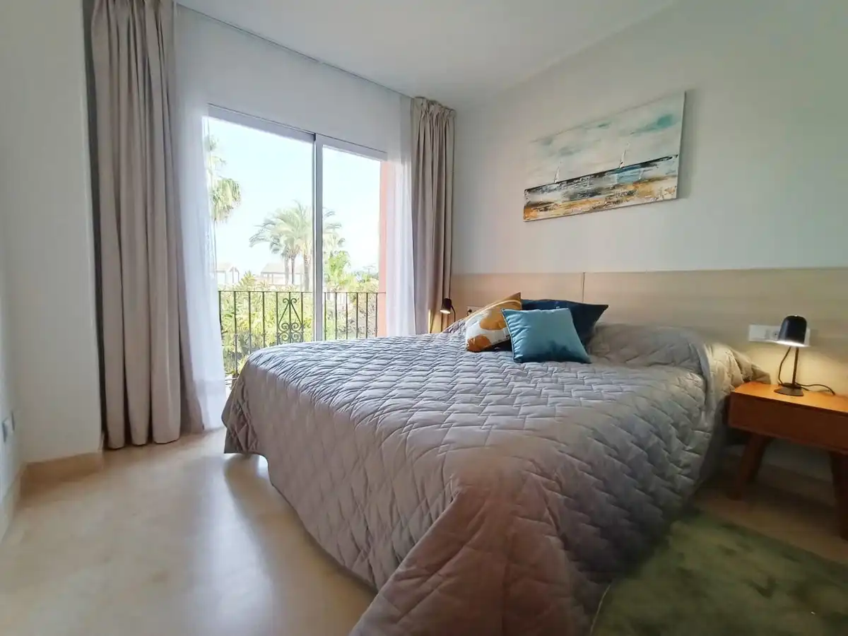 Piso con ascensor en venta en Milla de Oro, imagen 11