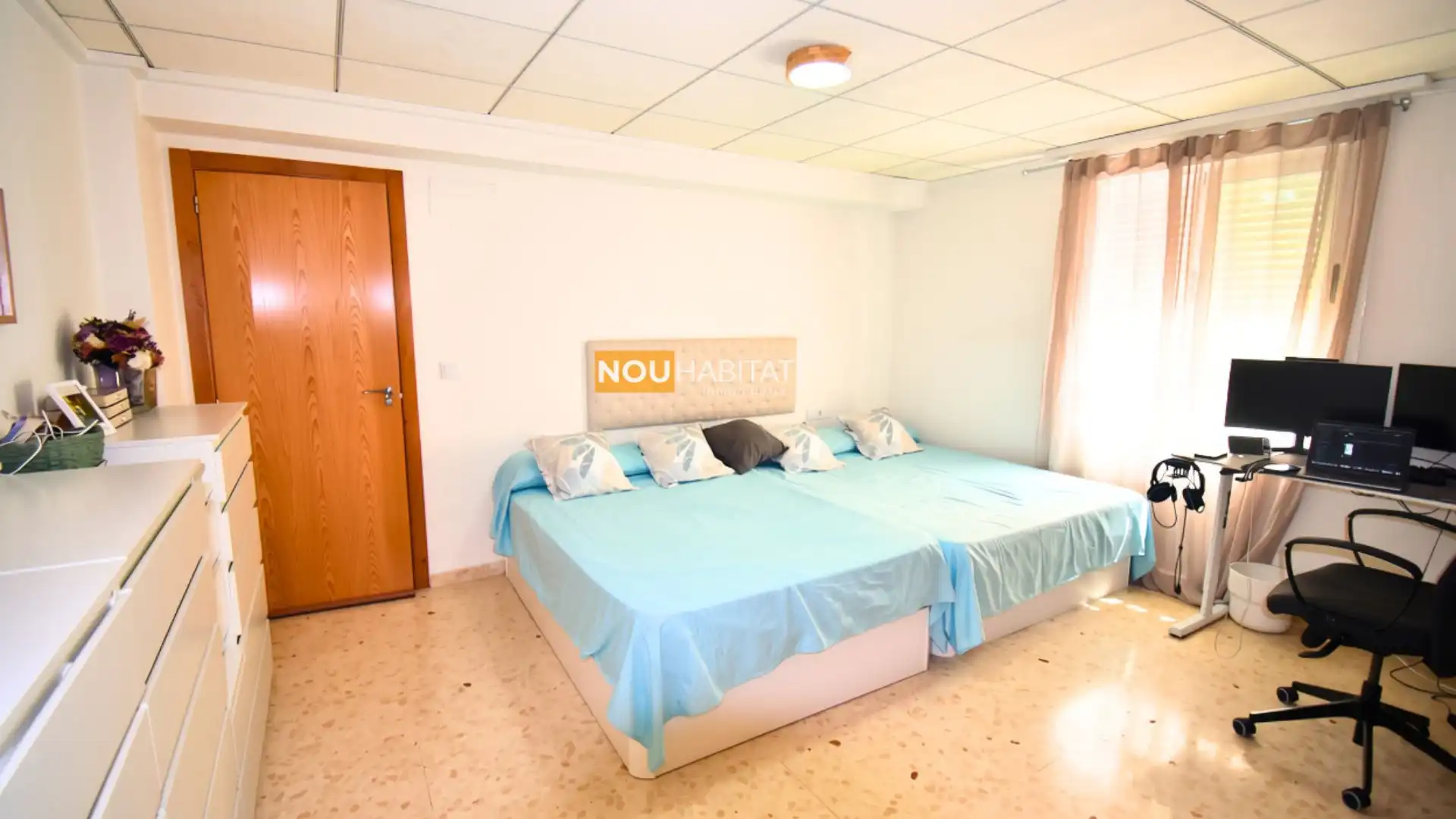 Habitación de Ático en venta en Montroi / Montroy con Aire acondicionado y Terraza