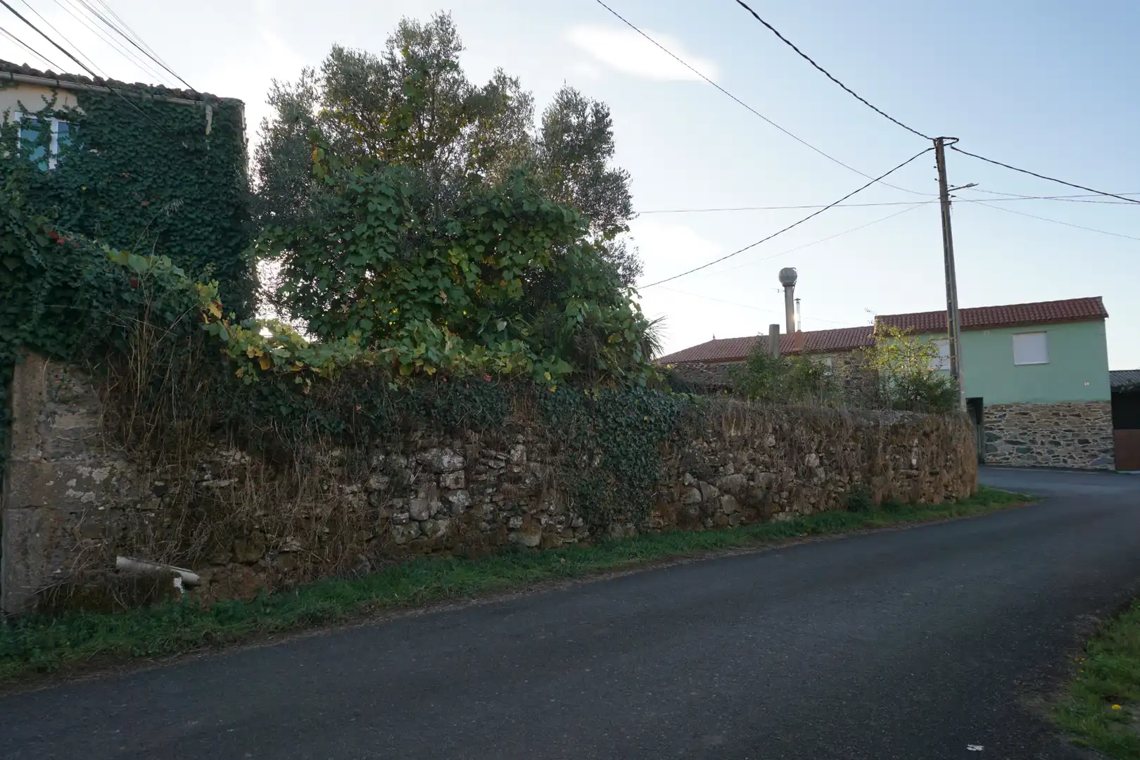 Finca rústica en venda en Santiso amb Jardí privat