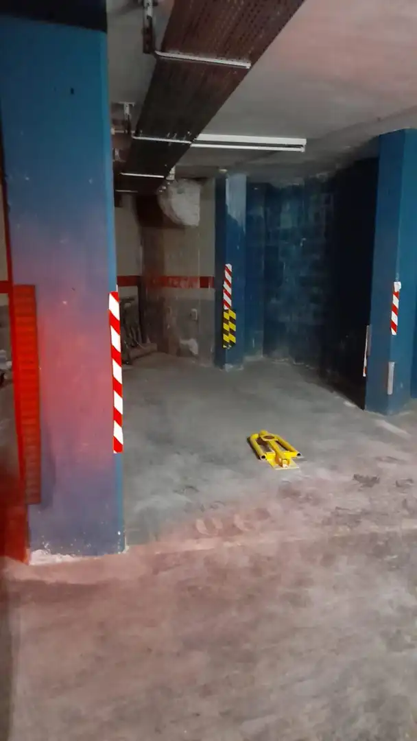 Parkplatz von Garage zum Verkauf in Barcelona