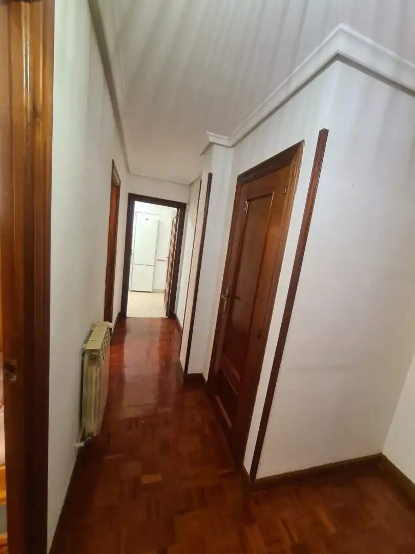 Flat for sale in Burgos