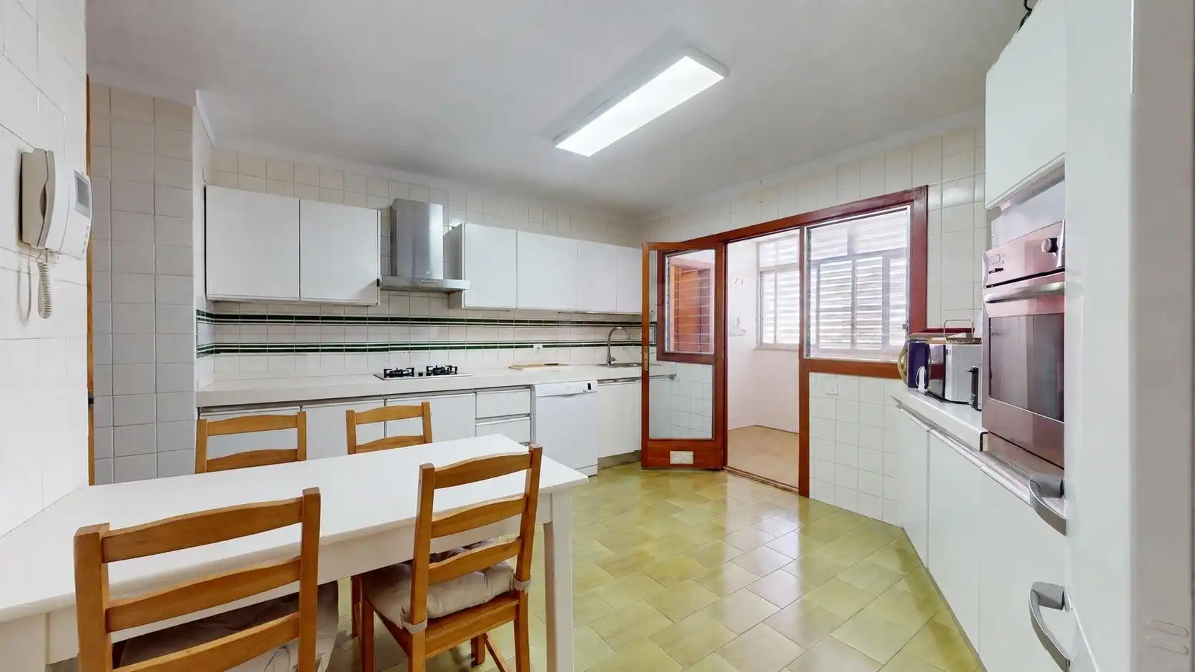 Cuina de Pis en venda en  Palma de Mallorca amb Aire condicionat, Jardí privat i Parquet