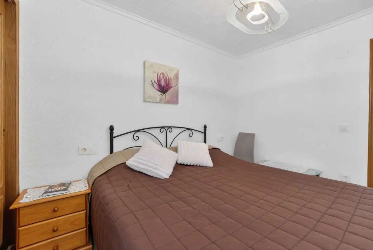 Habitación de Casa o chalet en venta en Torrevieja con Amueblado