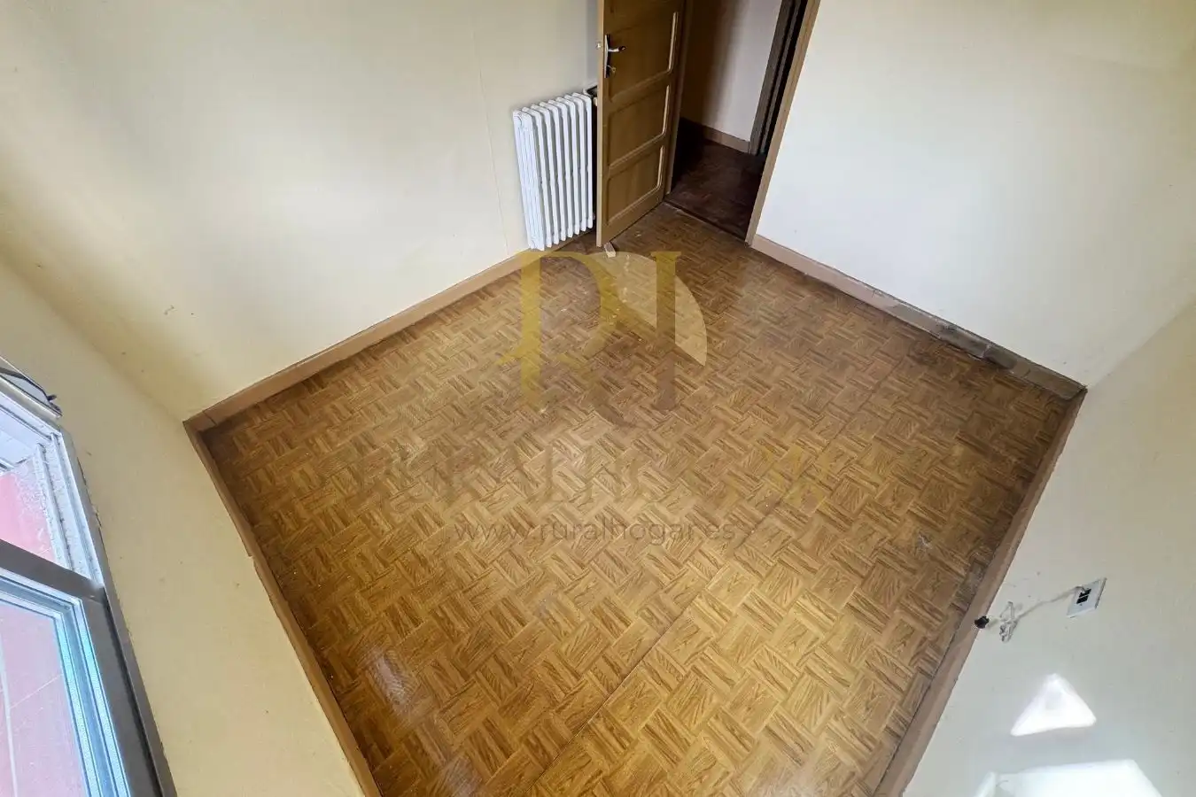 Bedroom of Houses for sale in Matallana de Torío  with Heating and Private garden