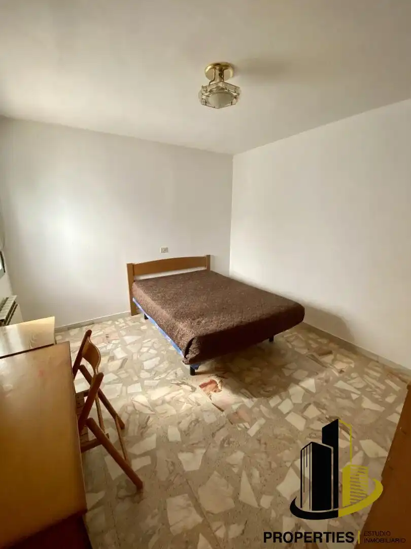 Habitación de Casa o chalet en venta en Santibáñez de Béjar