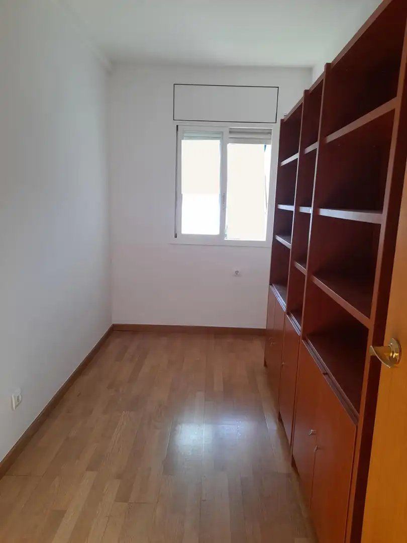 Bedroom of Flat for rent in Premià de Mar  with Air Conditioner, Heating and Balcony