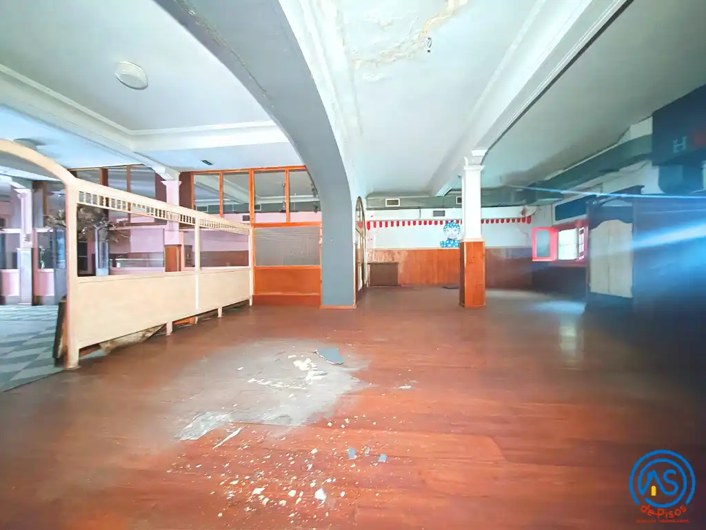 Geschaftsraum zur Miete in Zaragoza mit Parkett und Terrasse