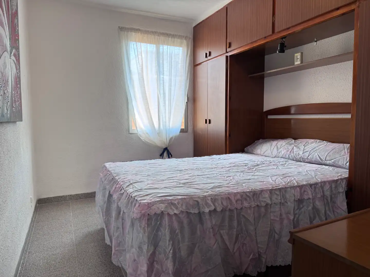 Habitación de Piso en venta en Castellón de la Plana / Castelló de la Plana con Jardín privado, Amueblado y Balcón