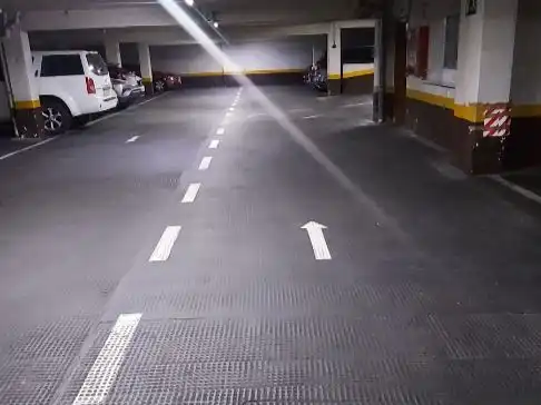 Parking de Garaje de alquiler en Madrid