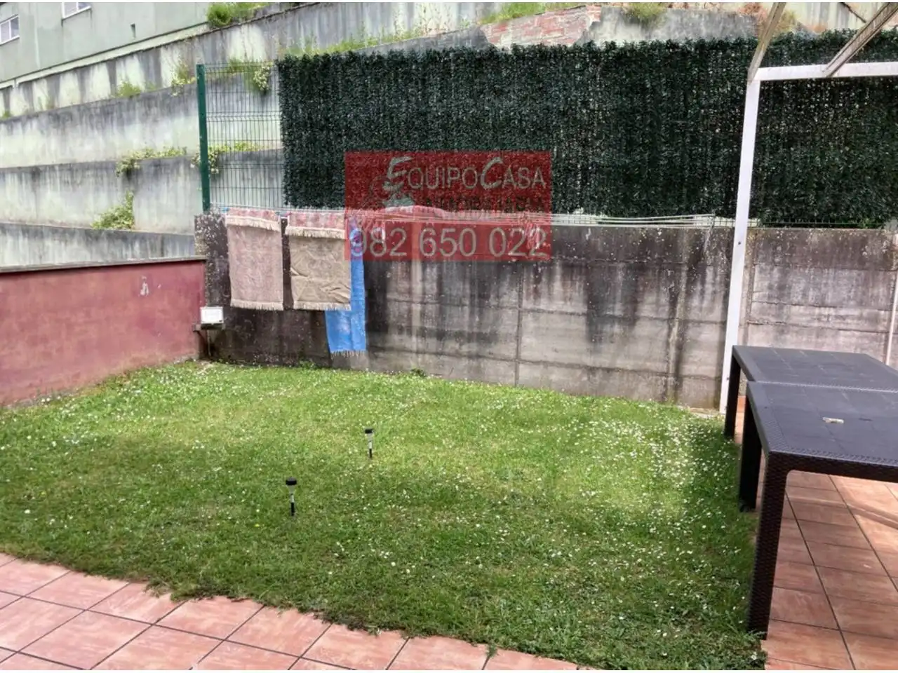 Garten von Einfamilien-Reihenhaus zum Verkauf in Lugo mit Heizung, Privatgarten und Parkett