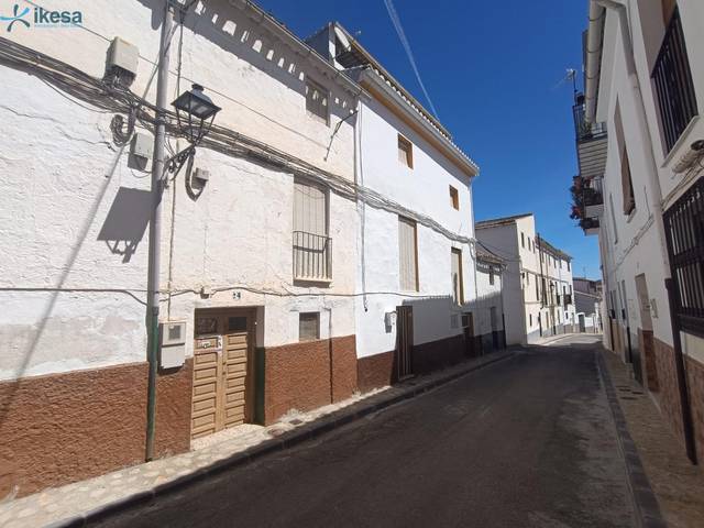 Casa-chalet en Venta en Alhama de Granada