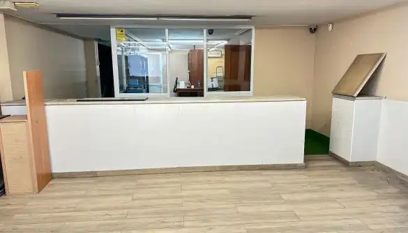 Fabrikhallen zur Miete in Santander