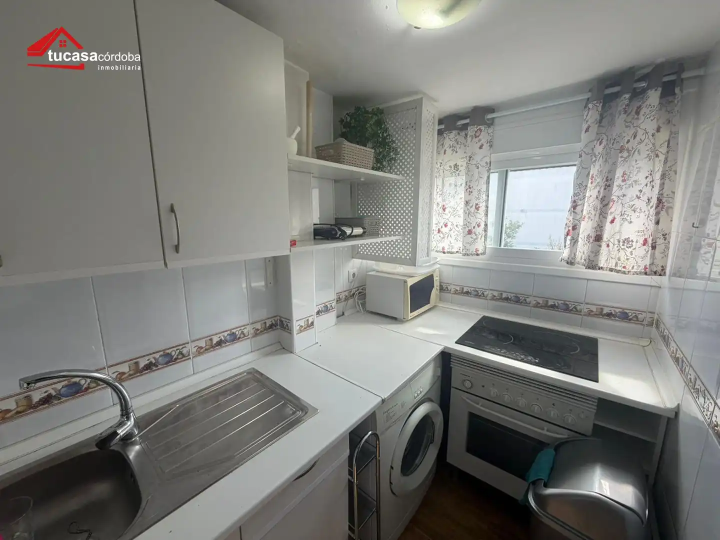 Kitchen of Flat for sale in Córdoba  with Air Conditioner, Terrace and Furnished