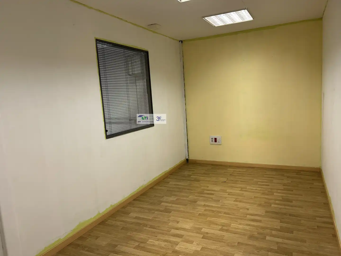 Industrial buildings for rent in María de Huerva