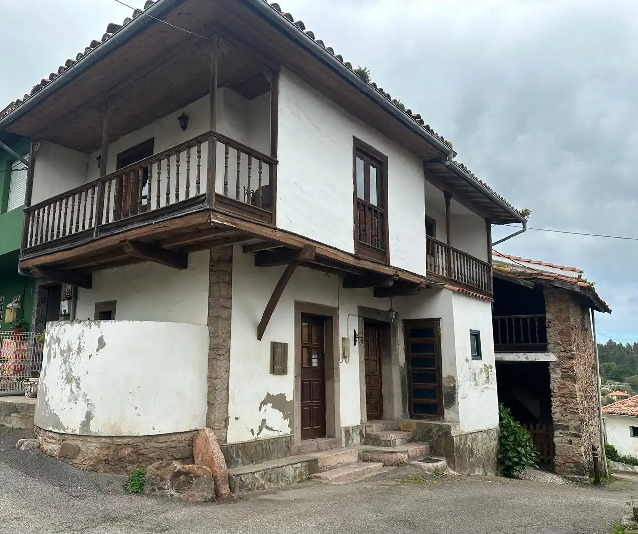 Exterior view of Houses for sale in Castrillón  with Private garden and Balcony