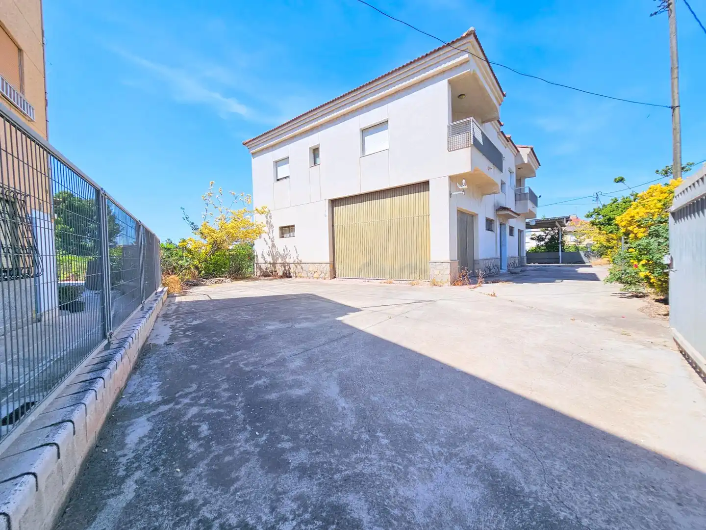 Exterior view of Houses for sale in Murcia  with Alarm
