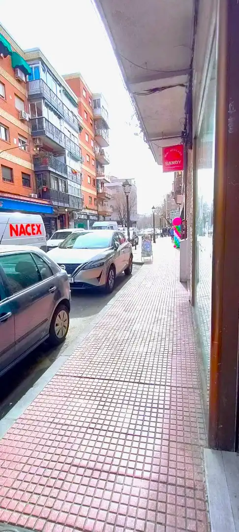 Vista exterior de Local de lloguer en Móstoles