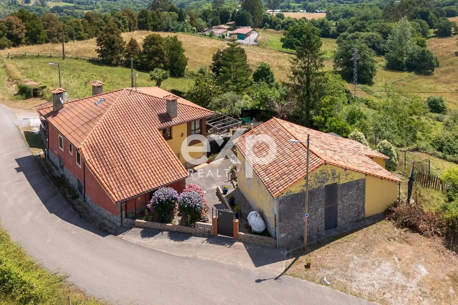 Exterior view of Houses for sale in Villaviciosa  with Heating, Private garden and Terrace
