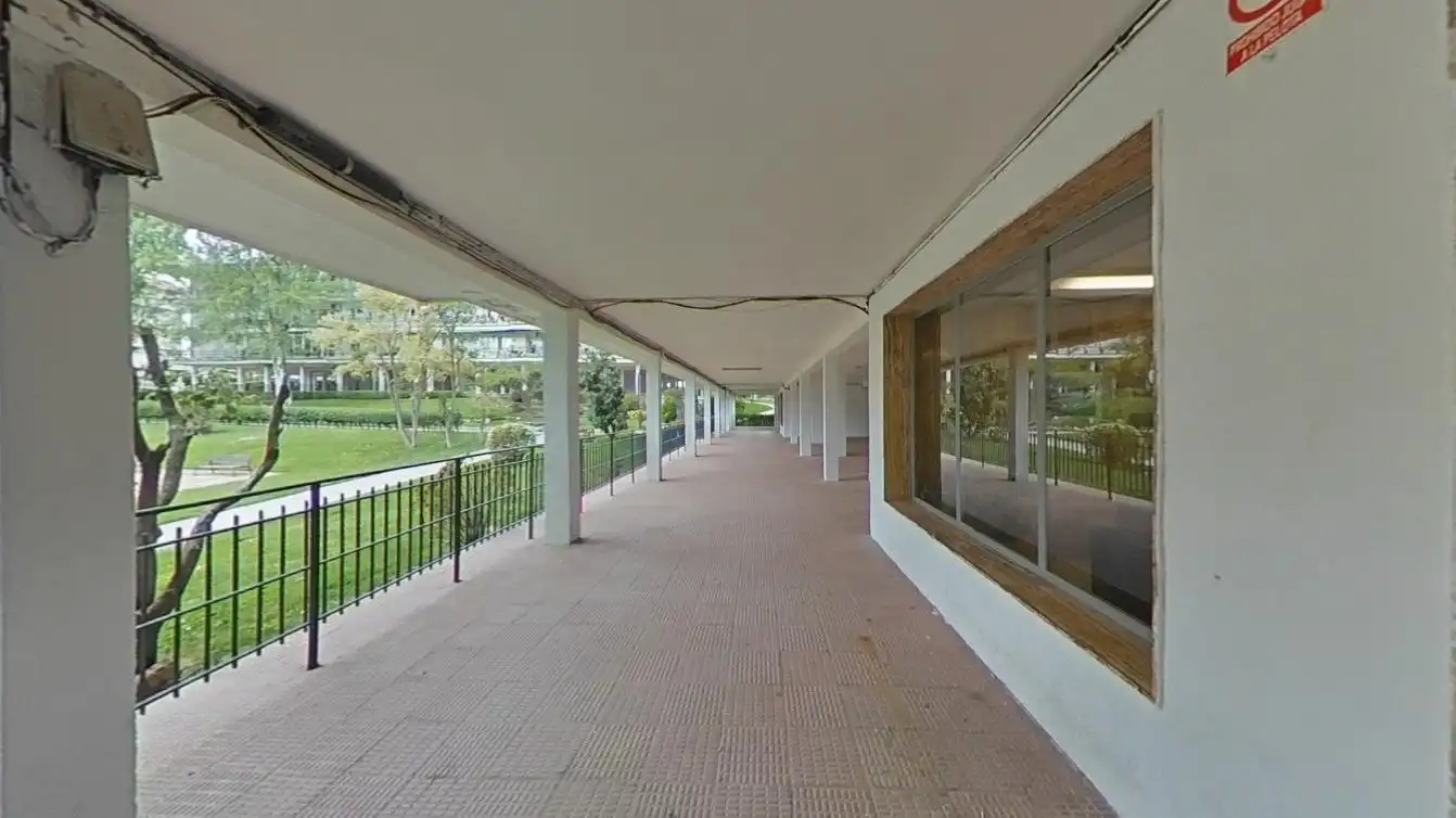 Vista exterior de Pis en venda en Móstoles amb Calefacció, Terrassa i Forn