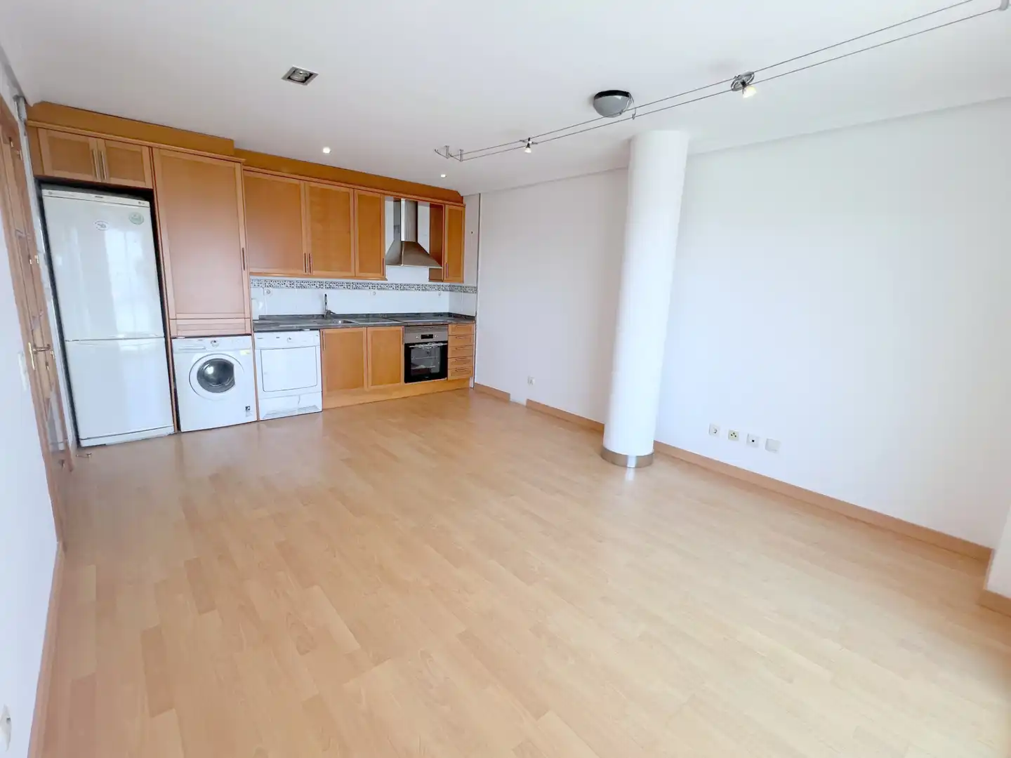 Cocina de Piso de alquiler en Mataró con Aire acondicionado, Calefacción y Parquet