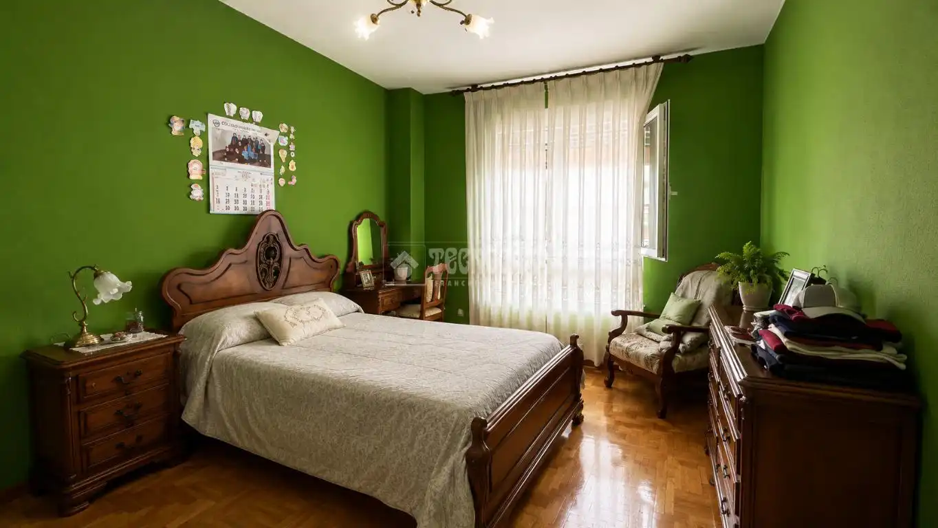 Habitación de Piso en venta en Gijón  con Calefacción y Terraza