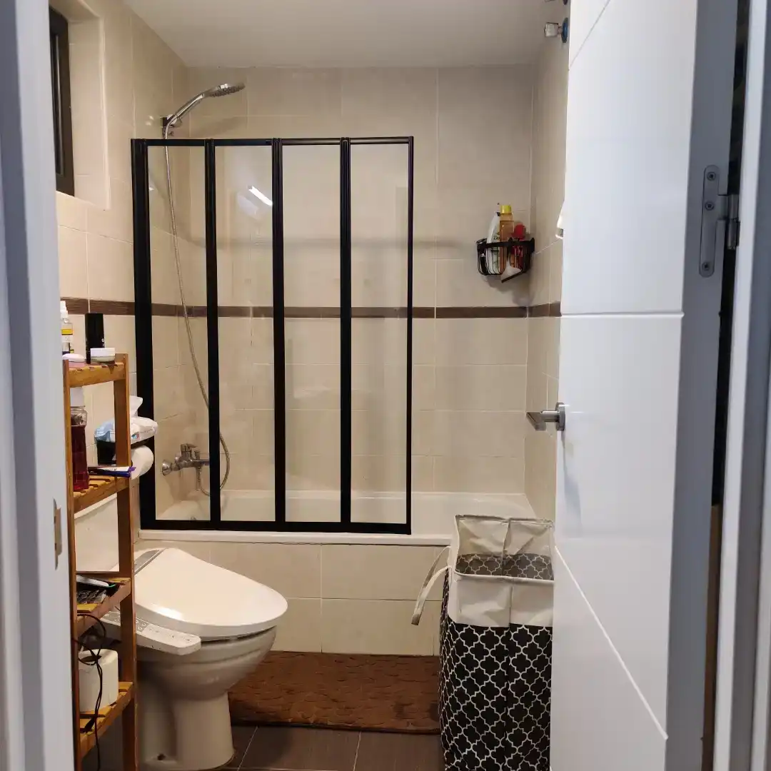 Bathroom of Flat for rent in Piélagos  with Private garden, Parquet flooring and Furnished