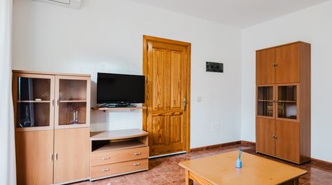 Foto 2 de Piso en venta en Calle del Mocán, 14, Mogán pueblo, Mogán
