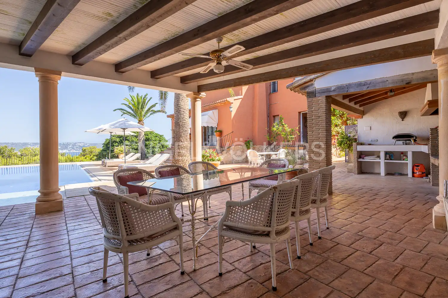 Terrasse von Haus oder Chalet zur Miete in Jávea / Xàbia mit Klimaanlage, Heizung und Privatgarten