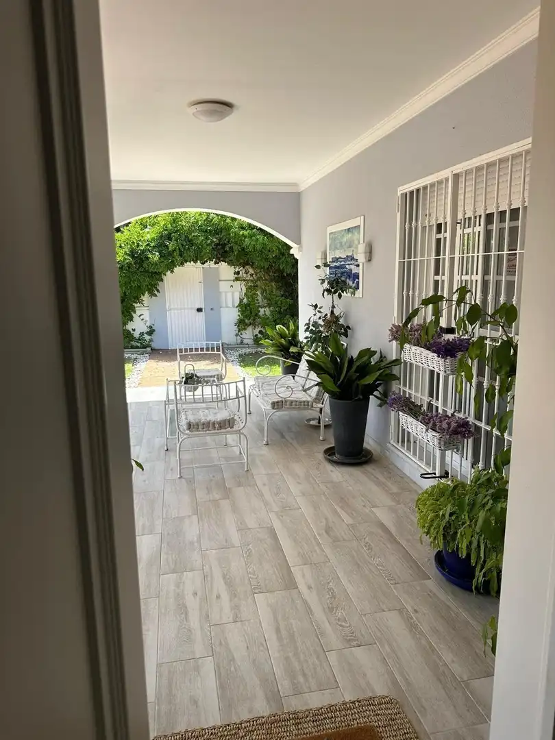 Terrassa de Casa o xalet en venda en Chiclana de la Frontera amb Aire condicionat, Calefacció i Jardí privat