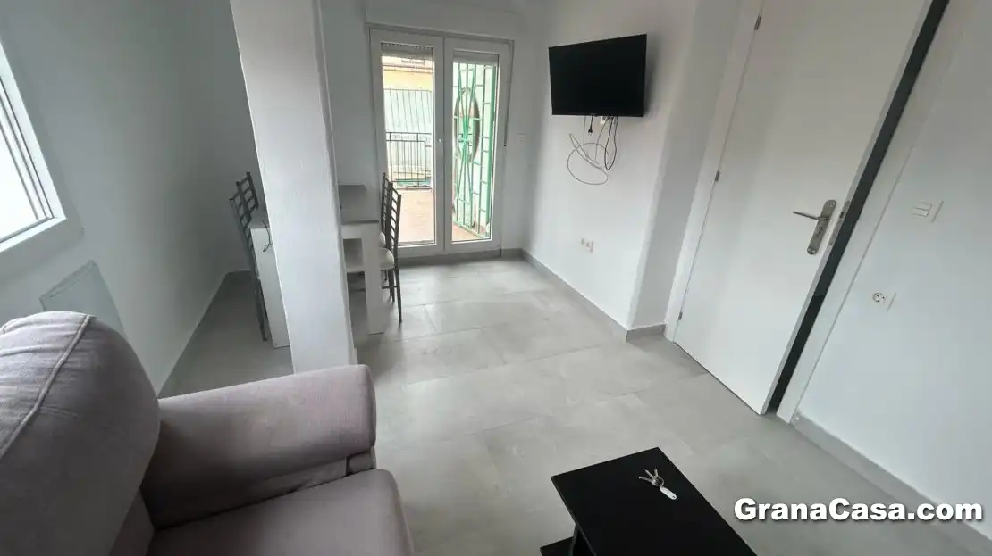 Wohnzimmer von Dachboden zur Miete in Granada mit Klimaanlage, Heizung und Möbliert