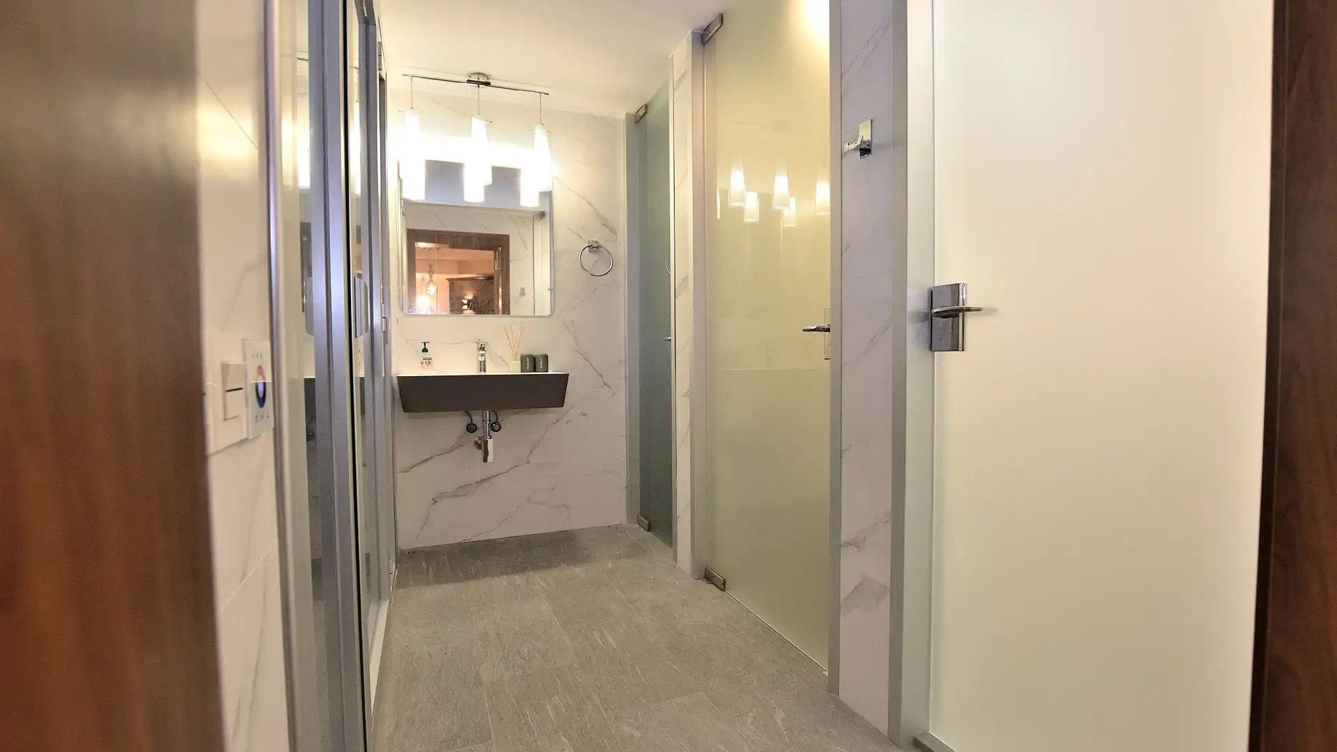 Bathroom of Houses for sale in Cambrils  with Air Conditioner, Private garden and Parquet flooring