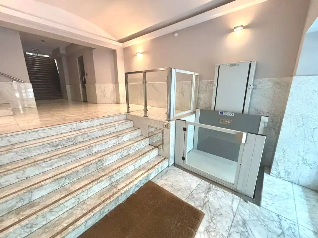 Piso en venta en Avenida del Ferrocarril, Ametzola