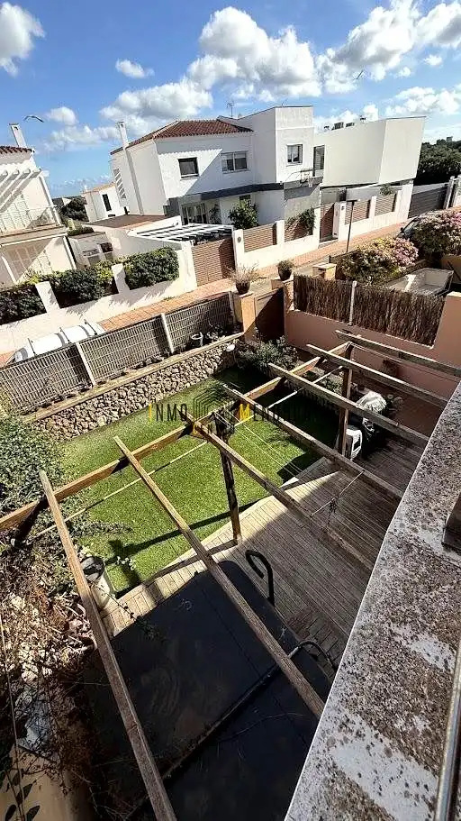 Jardí de Casa adosada en venda en Es Castell amb Aire condicionat, Jardí privat i Terrassa