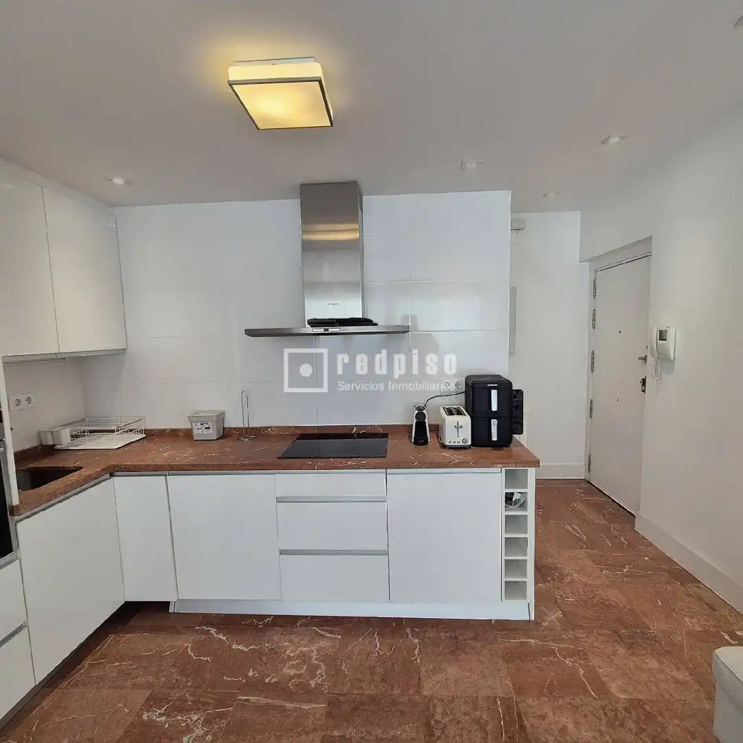 Kitchen of Flat for rent in Sevilla  with Air Conditioner, Terrace and Storage room
