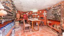 Cuina de Casa o xalet en venda en El Tiemblo  amb Terrassa, Piscina i Balcó