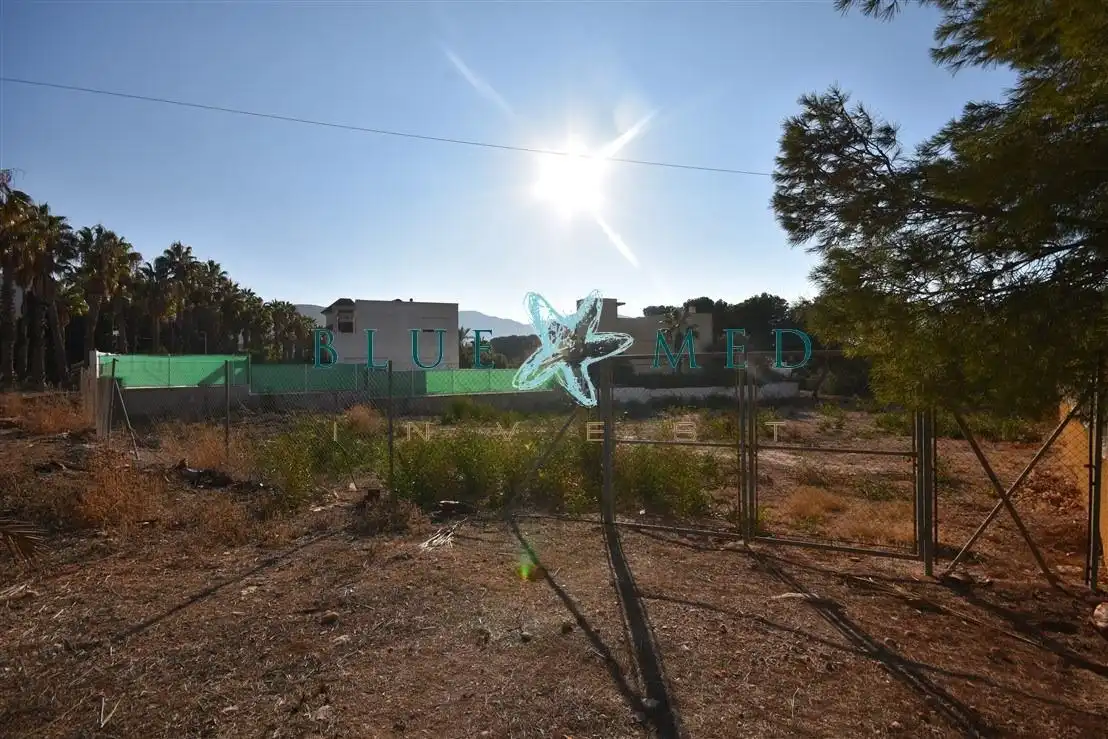 Lands and plots for sale in Calle Paralelo 5, imagen 5