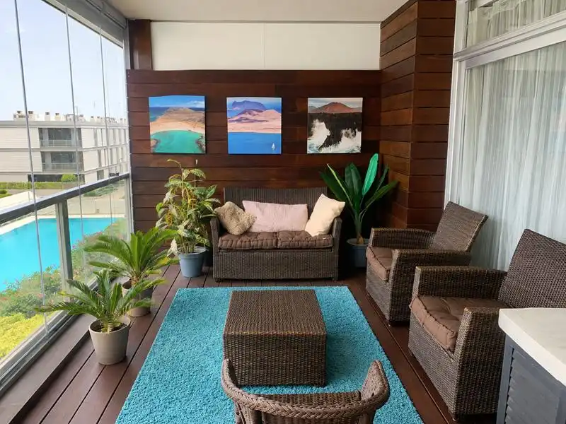 Terrasse von Wohnung zum Verkauf in Manilva mit Klimaanlage, Heizung und Privatgarten