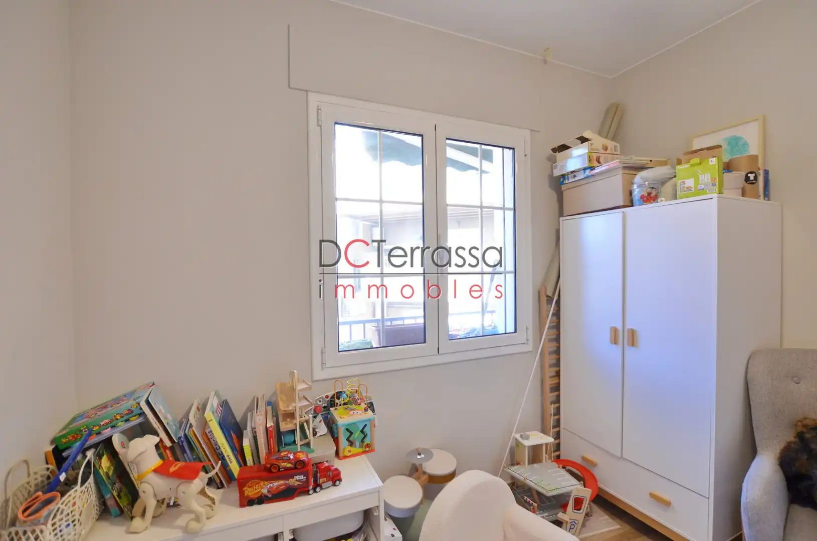Habitación de Piso en venta en Terrassa con Aire acondicionado, Calefacción y Horno