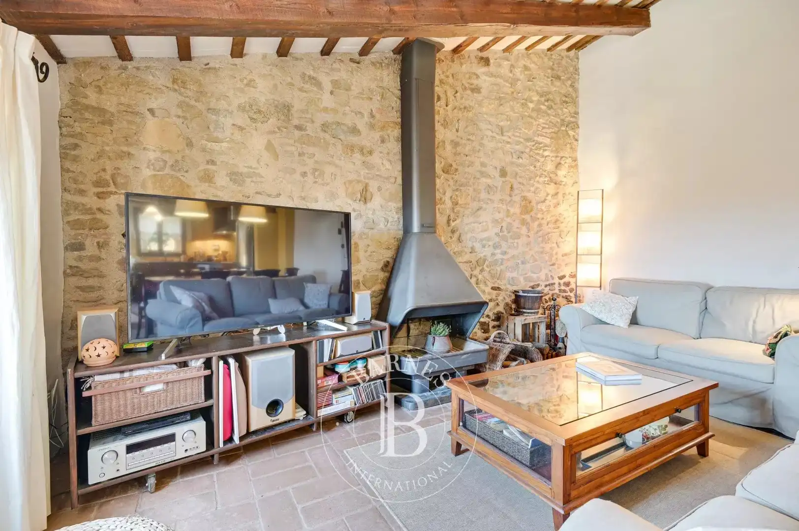Sala d'estar de Finca rústica en venda en Ullastret amb Terrassa