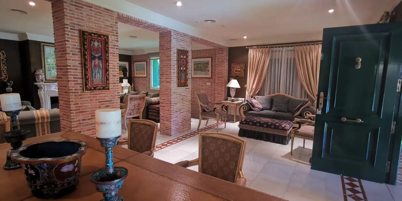 Sala d'estar de Casa o xalet en venda en Elche / Elx amb Aire condicionat, Jardí privat i Terrassa